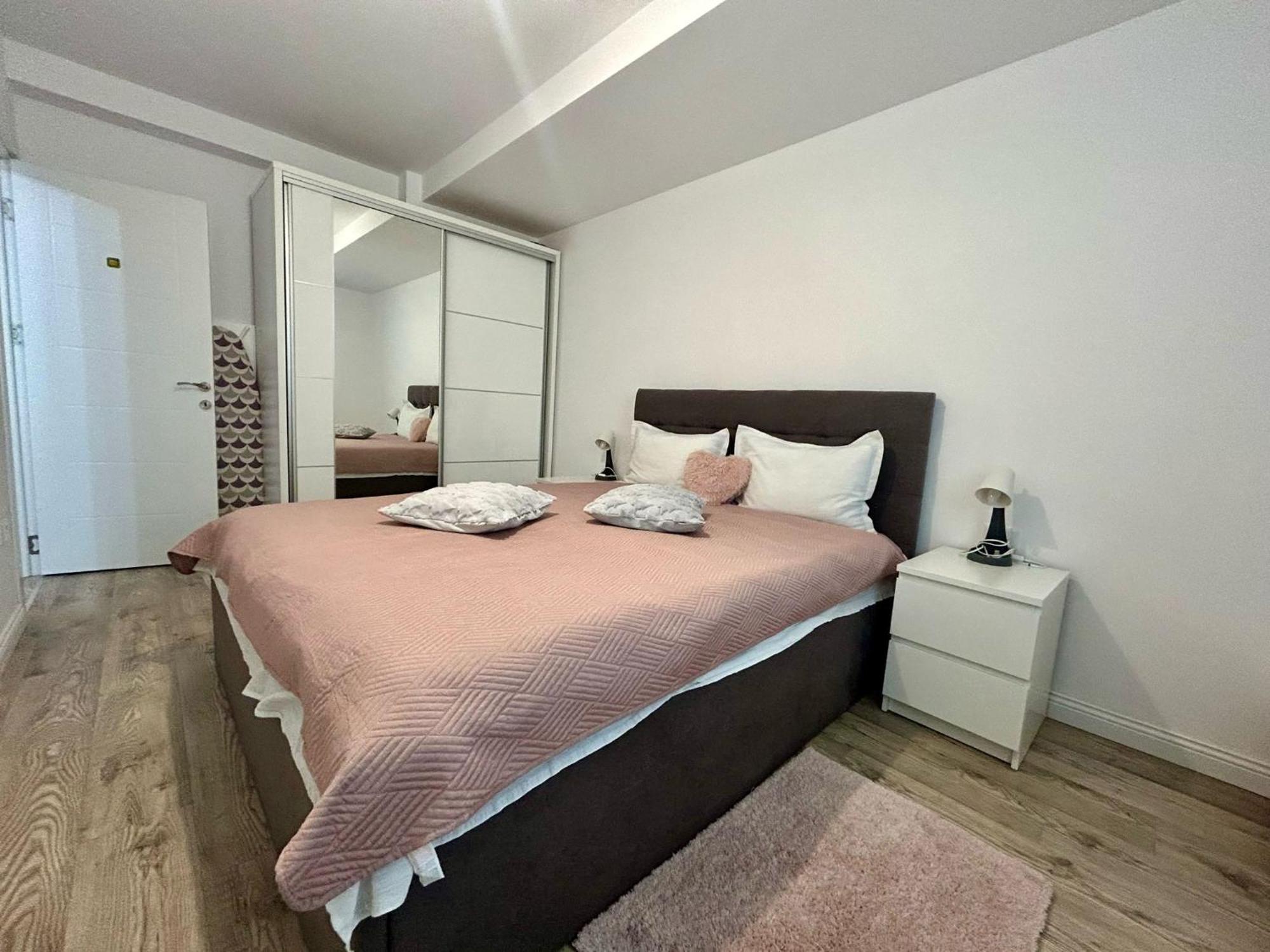 Apartament Belaire Mamaia-Sat Năvodari Екстериор снимка